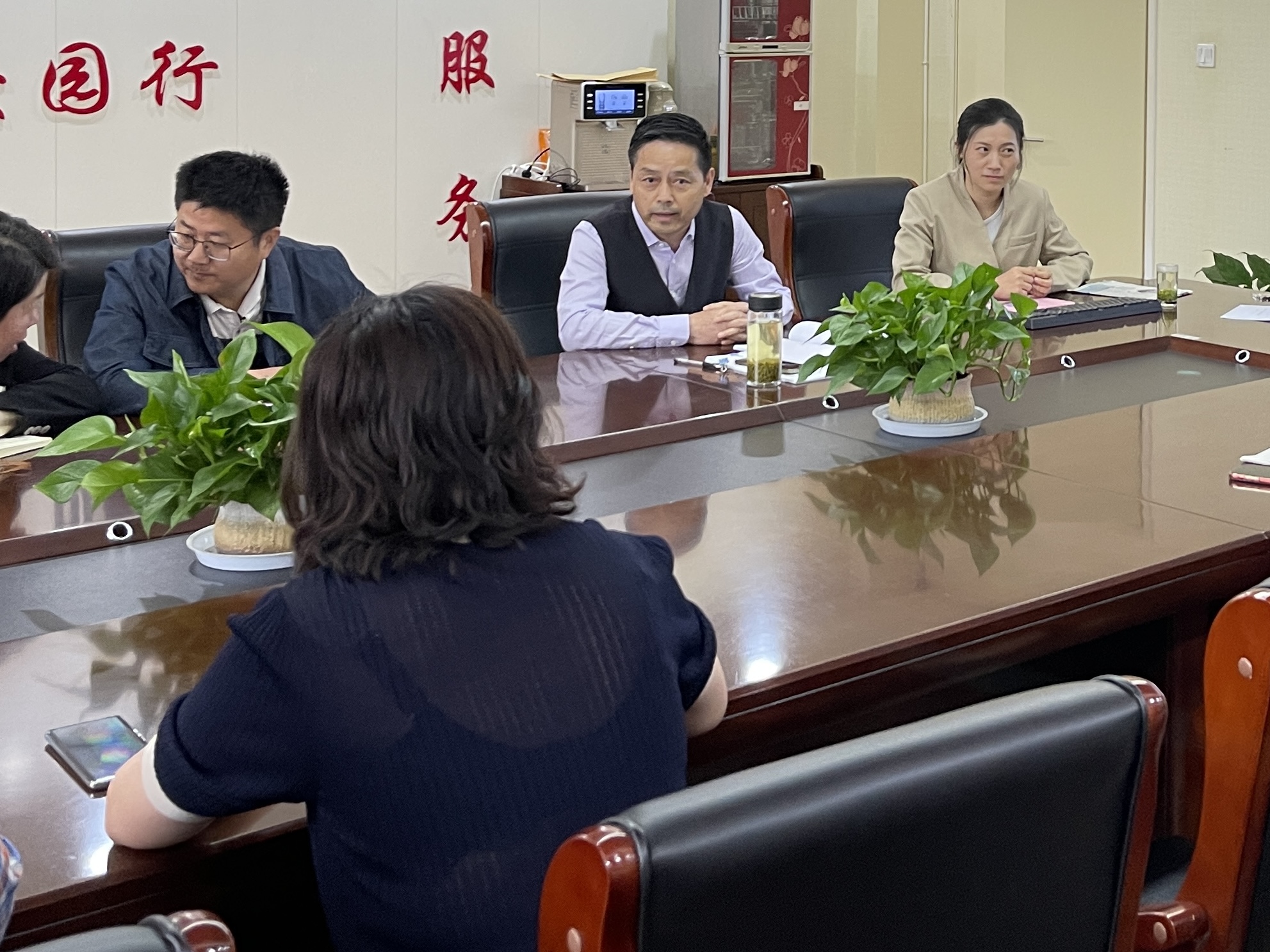 公文写作培训  有图修改稿3_html_m5d571779.jpg