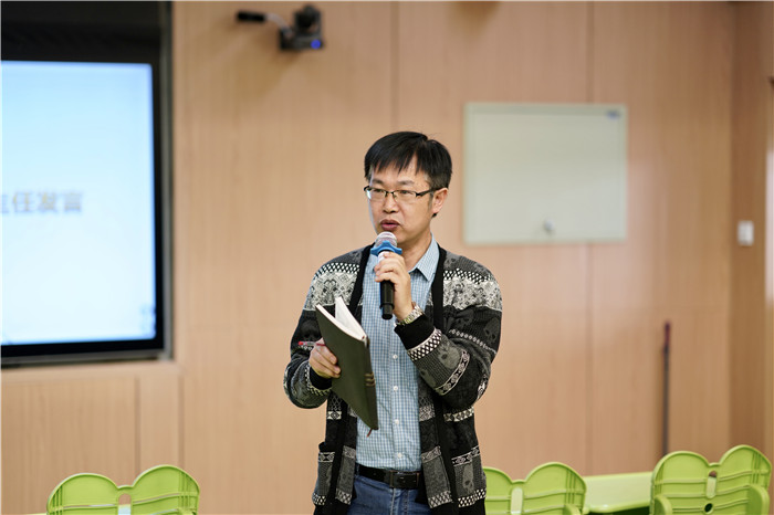 李主任.jpg